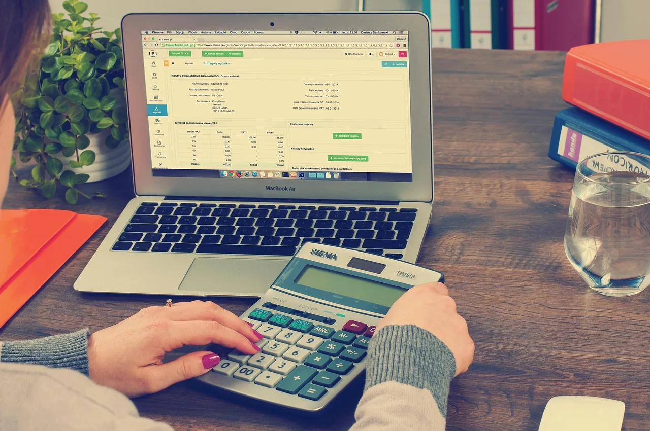 bookkeeping, accounting, taxes, settlement, calculator, money, business, finance, billing, documents, office, desk, secretariat, macbook, binder, folders, bookkeeping, bookkeeping, bookkeeping, accounting, accounting, accounting, accounting, accounting, taxes, calculator, money, money, money, finance, finance, finance, finance, billing. How Austin creators can set up membership renewals with Stripe and PayPal