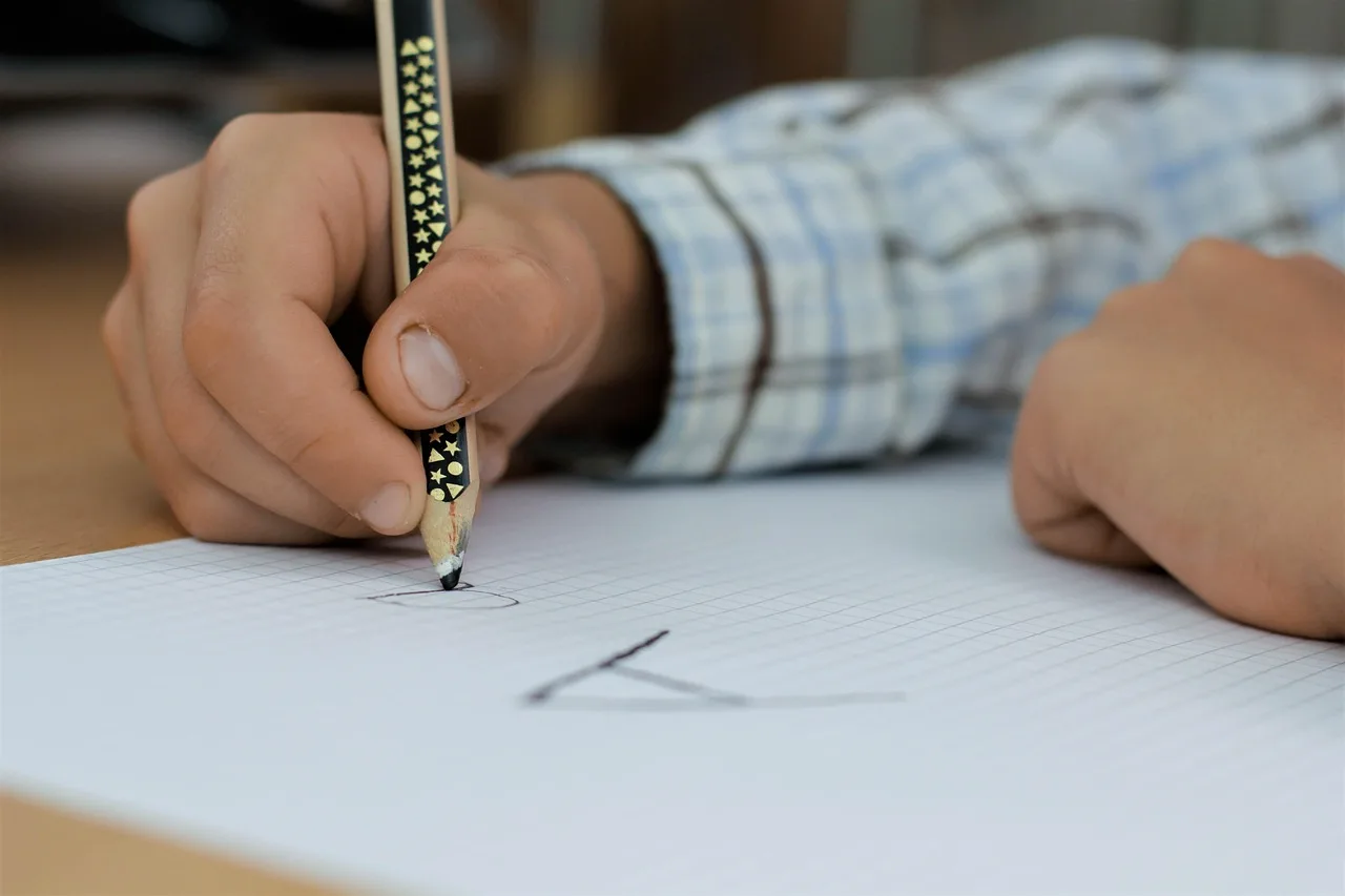people, paper, 4k wallpaper 1920x1080, adult, hand, write, a, pencil, inside, wallpaper 4k, windows wallpaper, woman, training, company, desktop backgrounds, human, free wallpaper, 4k wallpaper, free background, children, laptop wallpaper, business, career, success, hd wallpaper, come forward, business world, work, freelance, wallpaper hd, automobile, überraschungseifiguren, workplace, profession, beautiful wallpaper, happy hippo, new, existence, new year's day, begin, keyboard, rise, background, start-up, year, full hd wallpaper, vehicles, contact, together, management, neon, freelancer, turn of the year, tablet, mac wallpaper, cool backgrounds, elementary school, elementary school students, students, school, communication. Production quality in a membership community: what actually raises it