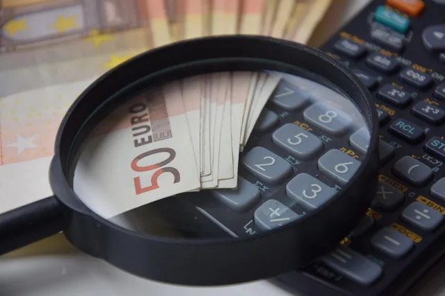 money, money calculator, calculator, calculation, price, cost, table, how to calculate, computer, calculate, mathematics, pay, finance, save up, input, money, calculator, price, price, price, price, cost, cost, cost, cost, cost. Membership community pricing: the cost per member formula