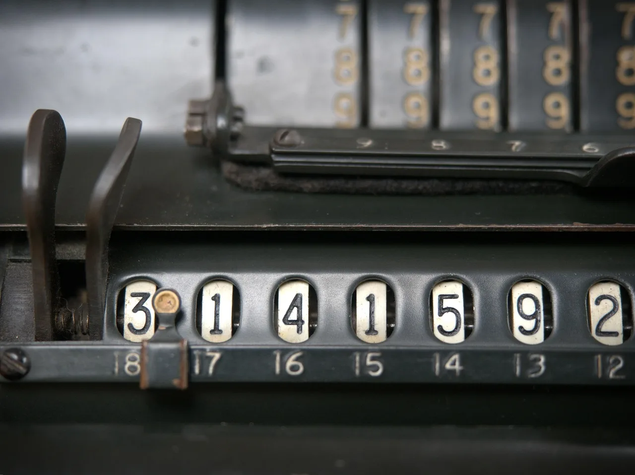 vintage, calculator, pi, calculation, calculate, computation, math, mathematics, circle, radius, retro, digits, number, radian, machine, mathematical, old, out-of-date, mechanical, technology, equipment, obsolete, count, add, subtract, multiply, arithmetic, old-fashioned, sum, addition, subtraction, computer, gray computer, gray technology, gray laptop, gray digital, gray math, gray numbers, gray retro, gray circle, math, math, math, math, math, mathematics. Profit margin math for a membership community: where break-even actually falls